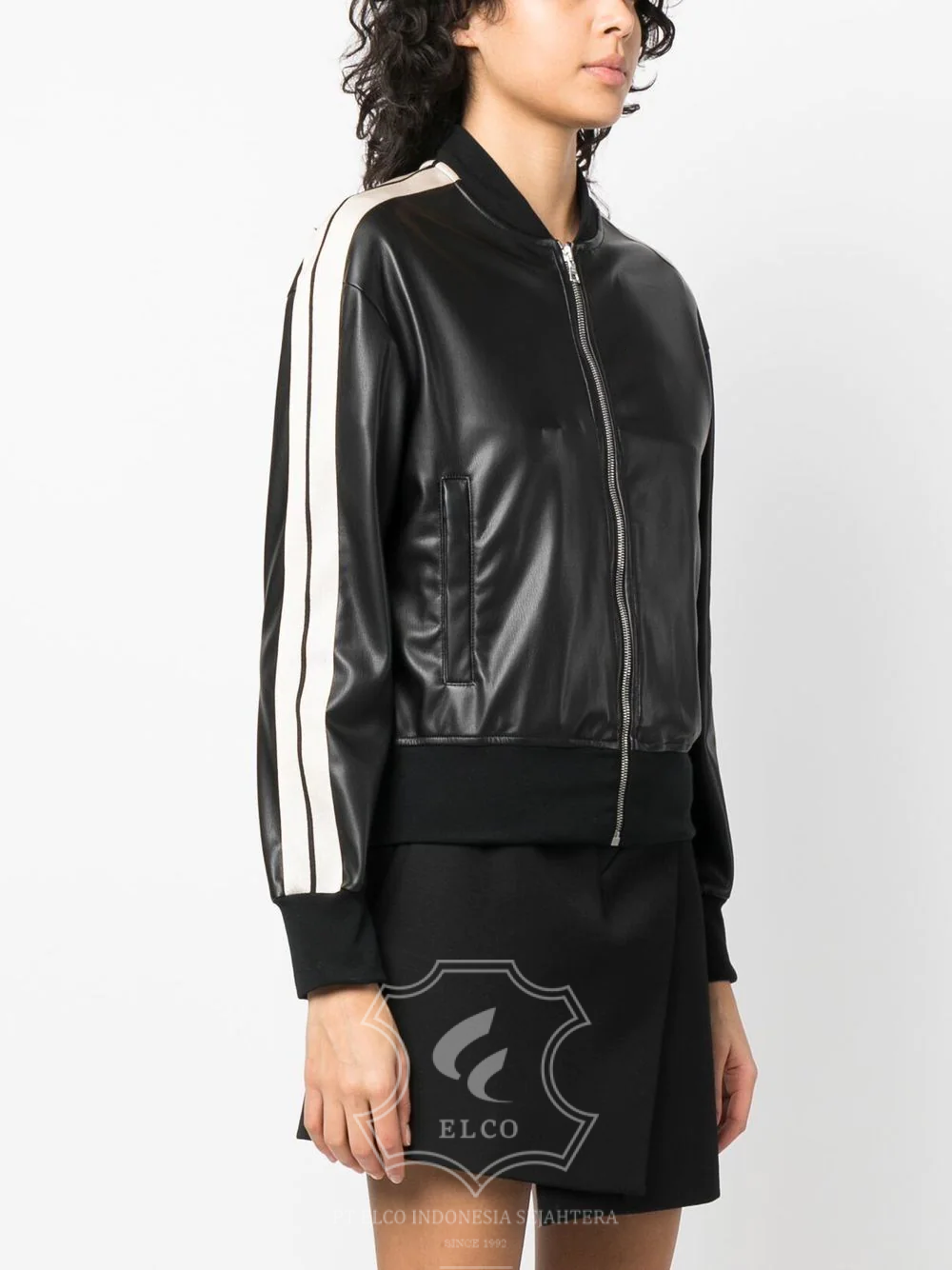 Jaket Kulit Wanita Desain Bomber - WCB 420 - Gambar 3