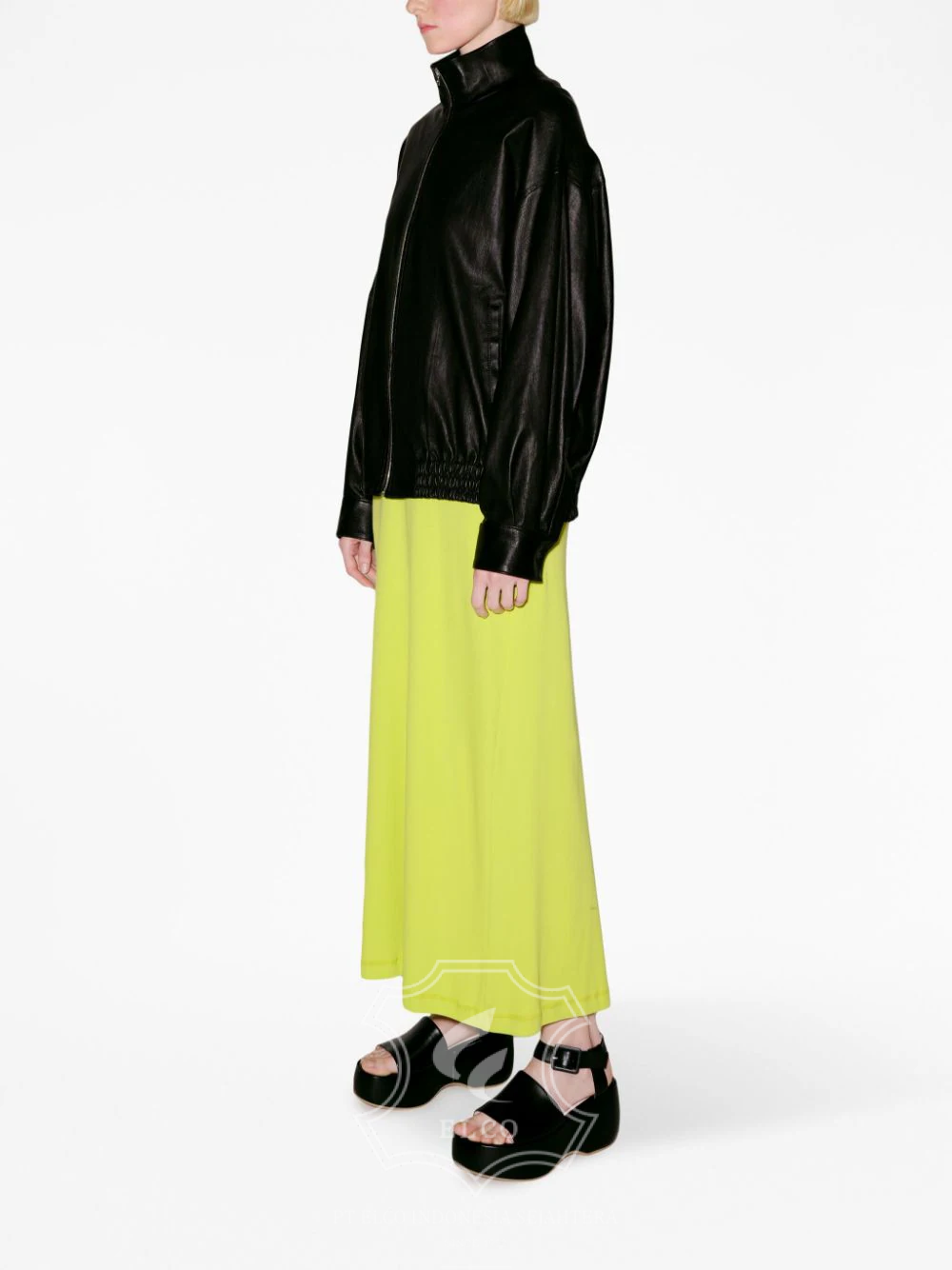 Jaket Kulit Wanita Desain Bomber - WCB 419 - Gambar 4