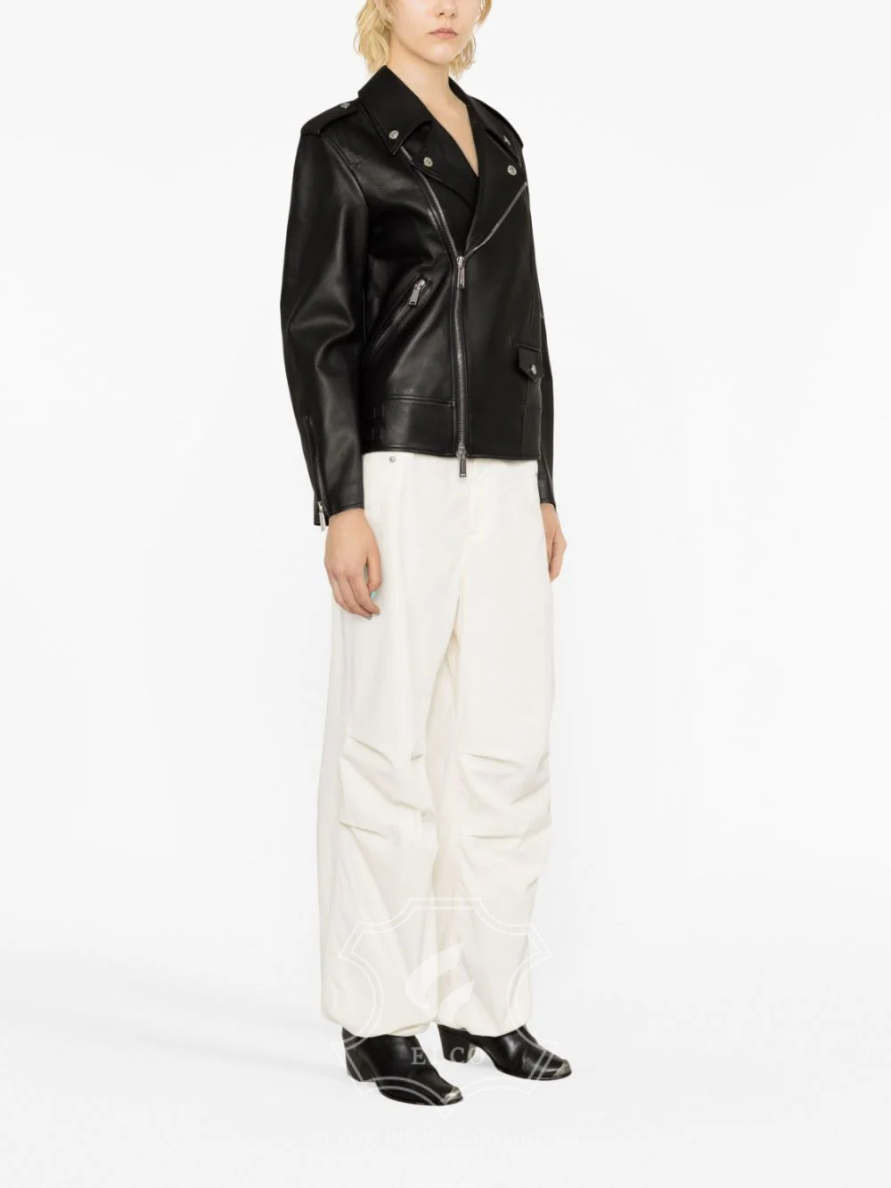 Jaket Kulit Wanita Desain Serong - WS 425 - Gambar 3