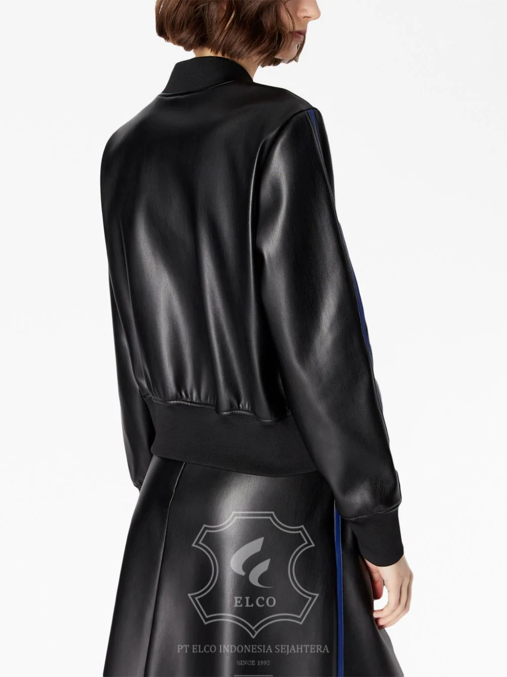 Jaket Kulit Wanita Desain Bomber - WCB 435 - Gambar 3