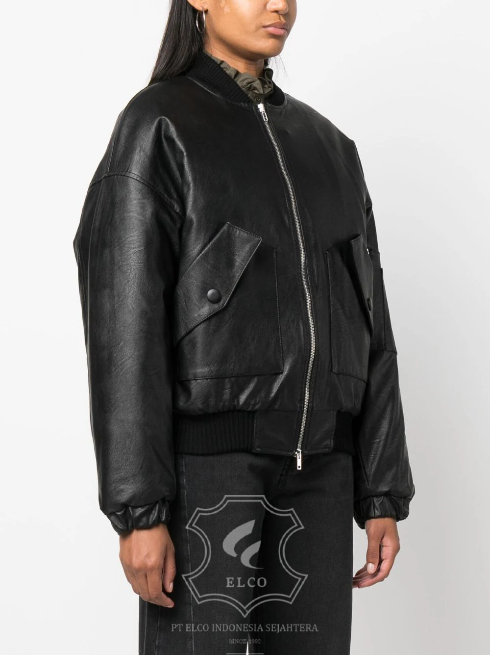 Jaket Kulit Wanita Desain Bomber - WCB 434 - Gambar 3