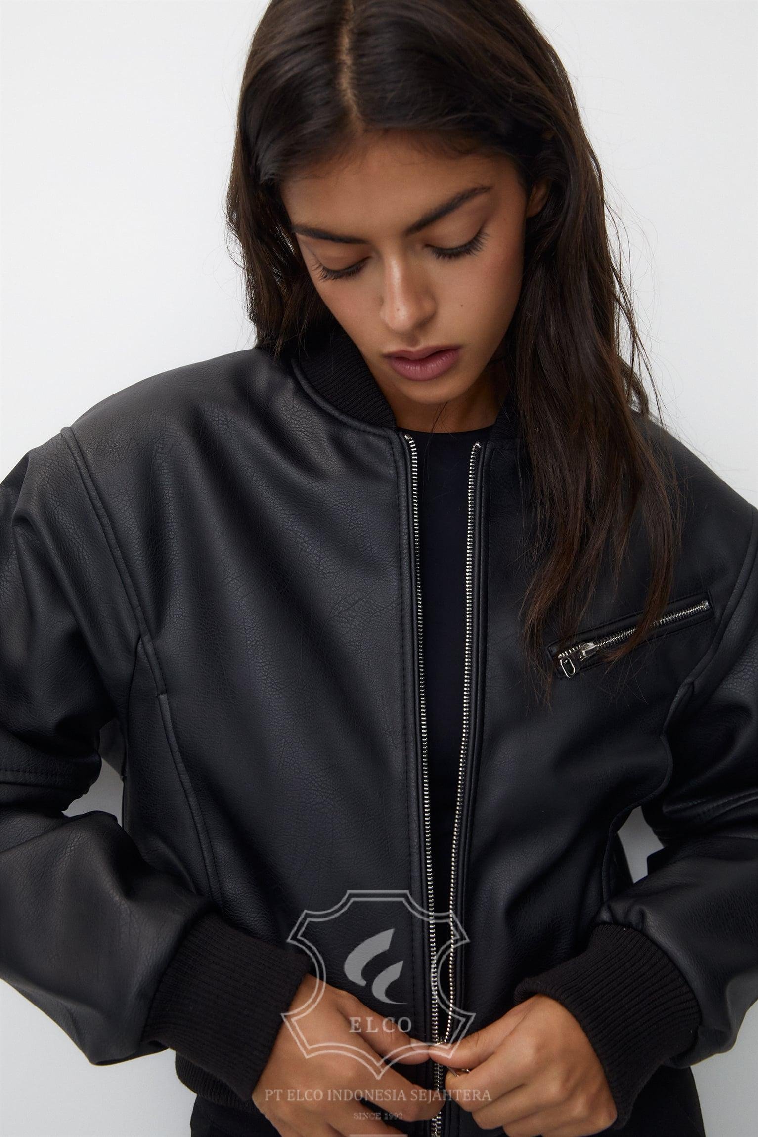 Jaket Kulit Wanita Desain Bomber - WCB 438 - Gambar 5