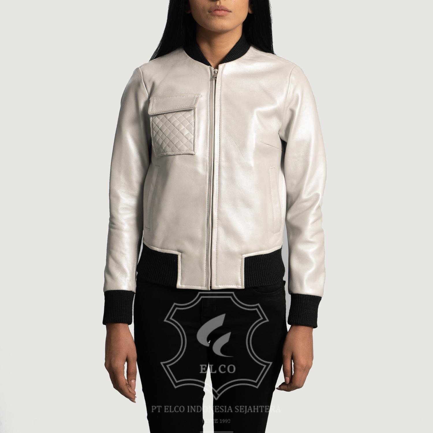 Jaket Kulit Wanita Desain Bomber - WCB 417